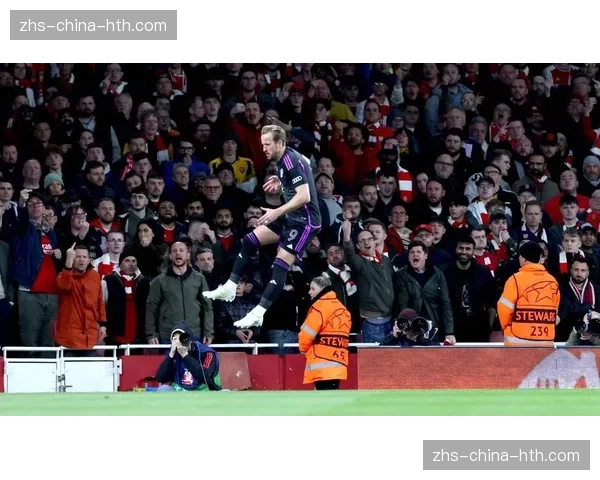 欧冠1-4决赛首回合:阿森纳主场2-2战平拜仁慕尼黑,凯恩点射破旧主